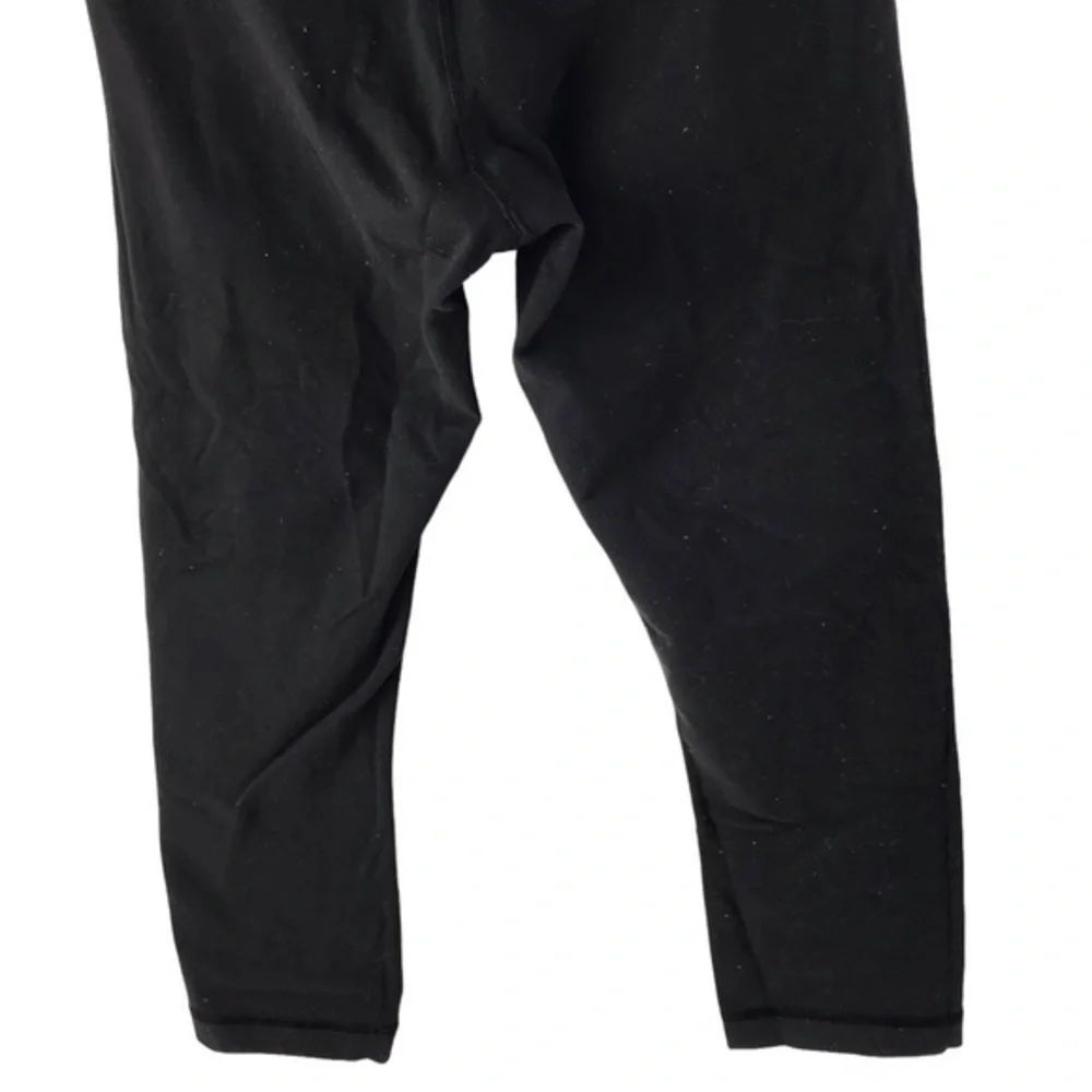 Lululemon Wunder under legging size 8 , black Length 30”